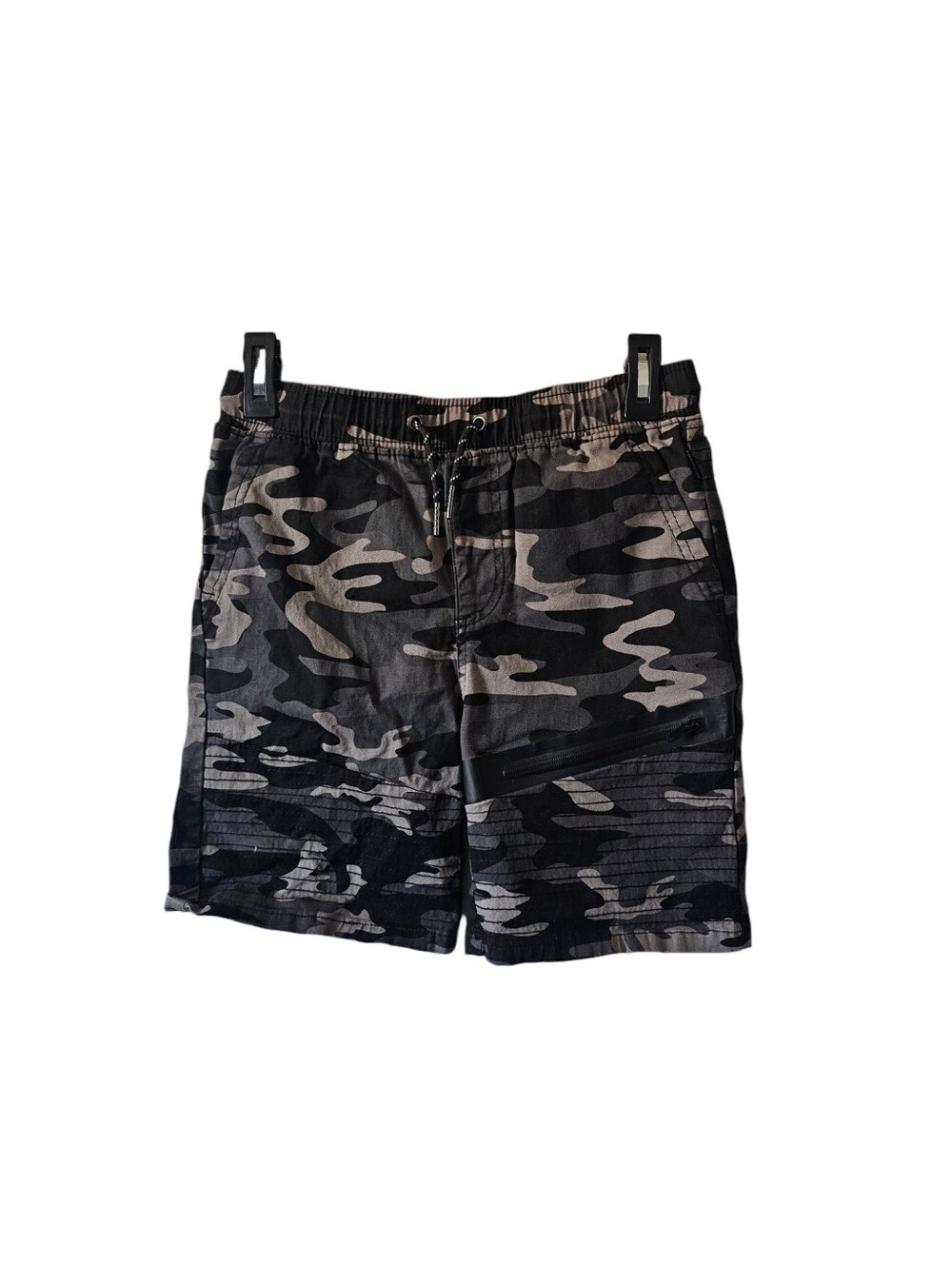 Ring Of Fire Black Grey Camo Shorts Boys Medium